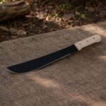 Mačeta za baštenske radove sa drvenom drškom, dostava širom BiH