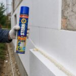 Pjena za termoizolacijske ploče pogodna je za fasadne, zidne i druge izolacijske radove