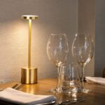 Elegantna LED lampa za enterijer