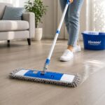 Kleaner brisač za pod 40cm sa rotirajućom drškom za lako čišćenje ispod namještaja