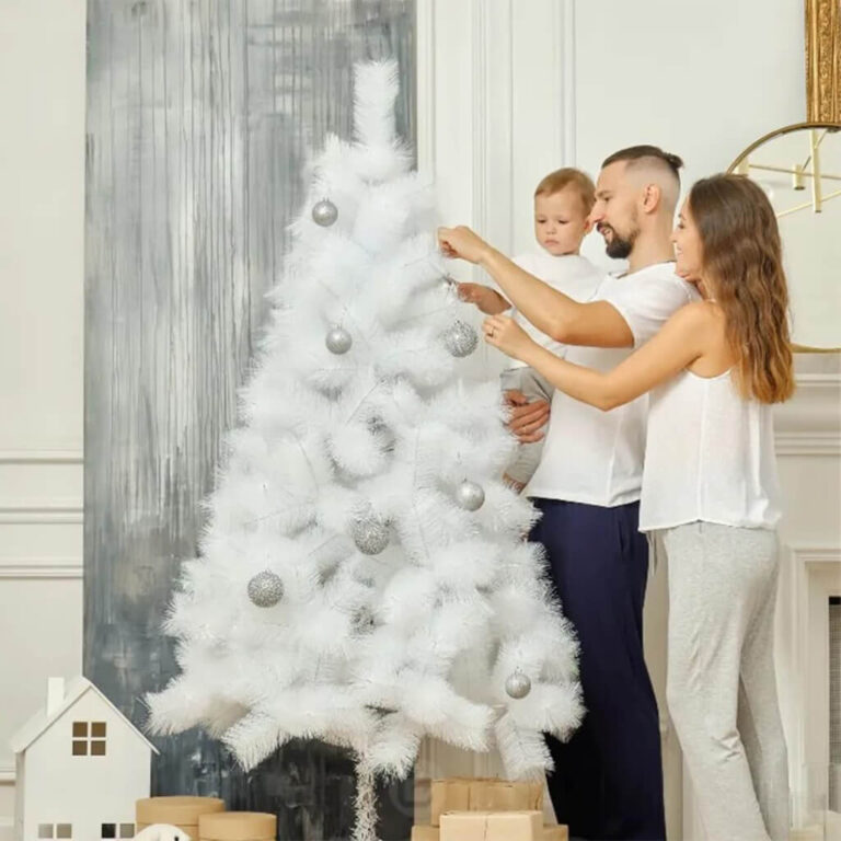 novogodišnji bijeli bor