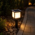 Solarna ubodna lampa za vrt otporna na vremenske uslove za vanjsku upotrebu