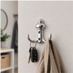 Vješalica Diko 369 zidna metalna vješalica s dvije kukice u srebrenoj boji