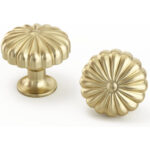 ruckica za namjestaj gumb - zlato 30mm