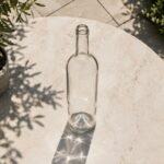 Boca za vino 750 ml od stakla pogodna je za domaće vino, punjenje i sigurno čuvanje napitaka