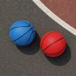 Košarkaška lopta za djecu lagane je izrade i pogodna za igru u dvorištu, parku ili sportskoj sali