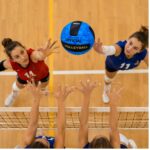 Plava lopta za odbojku Active pogodna za školski sport i svakodnevni trening