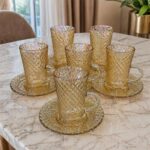 Set za turski čaj Honey Gold 12/1 sa šest staklenih šoljica i podmetača za elegantno serviranje čaja