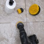 Nastavci za čišćenje bušilicom idealni su za detaljno ribanje kupatila, kuhinje i teško dostupnih mjesta