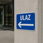 Oznaka za ulaz sa strelicom 20x30 cm za vrata poslovnih i javnih prostora
